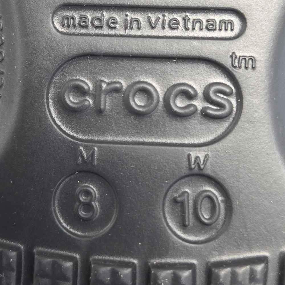 Crocs The Simpsons Classic Clogs Men 8 Women 10 White Jibbitz Charms Slip On NEW